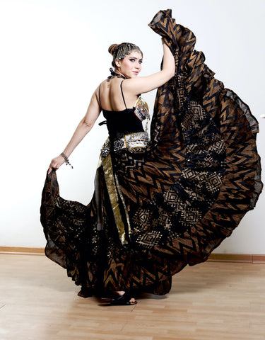 Block print skirt zig zag and assuit layer design