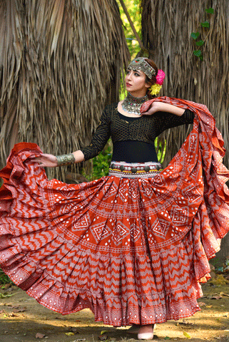 Block print Assuit pattern skirt orange/silver